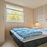 Vakantiehuis Cozy In Idestrup With Sauna *
