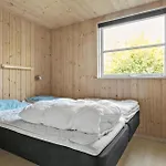Vakantiehuis Cozy In Idestrup With Sauna *