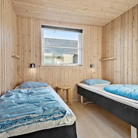 Cozy In Idestrup With Sauna *