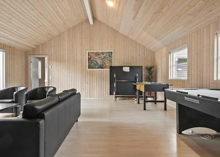 Cozy In Idestrup With Sauna Nyaraló